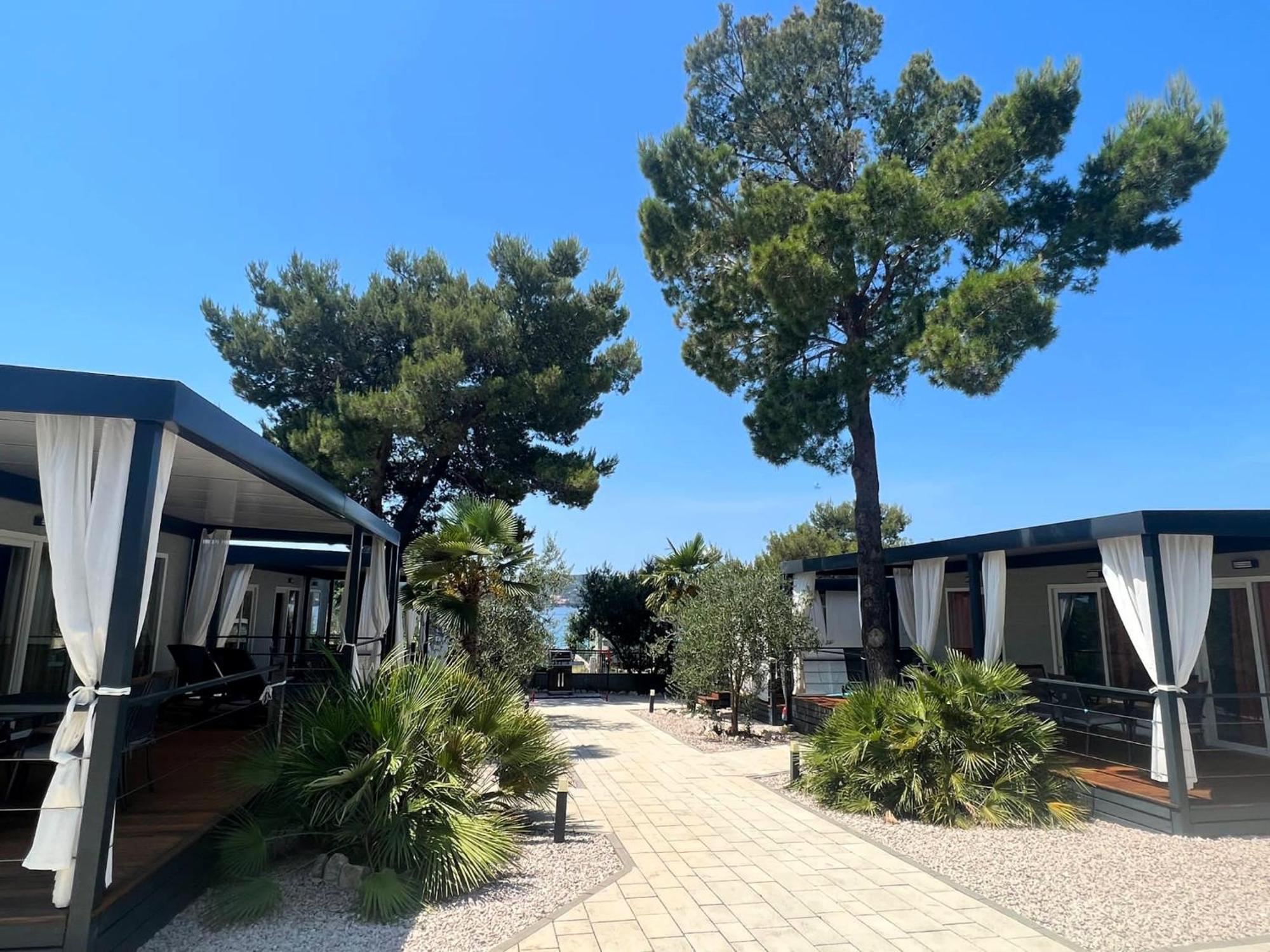 Dalmaris Camp - Prestige Mobile Homes Biograd Na Moru Exterior photo